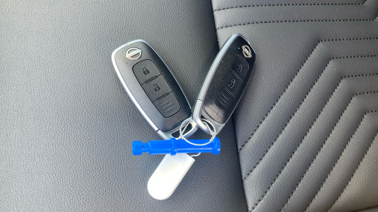 Nissan Juke 1.6 Hybrid Tekna 5dr Auto Hybrid Hatchback